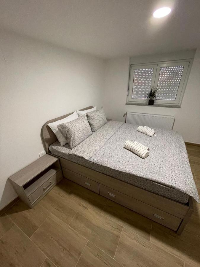 Apartman Ambijent أراندجيلوفاك المظهر الخارجي الصورة