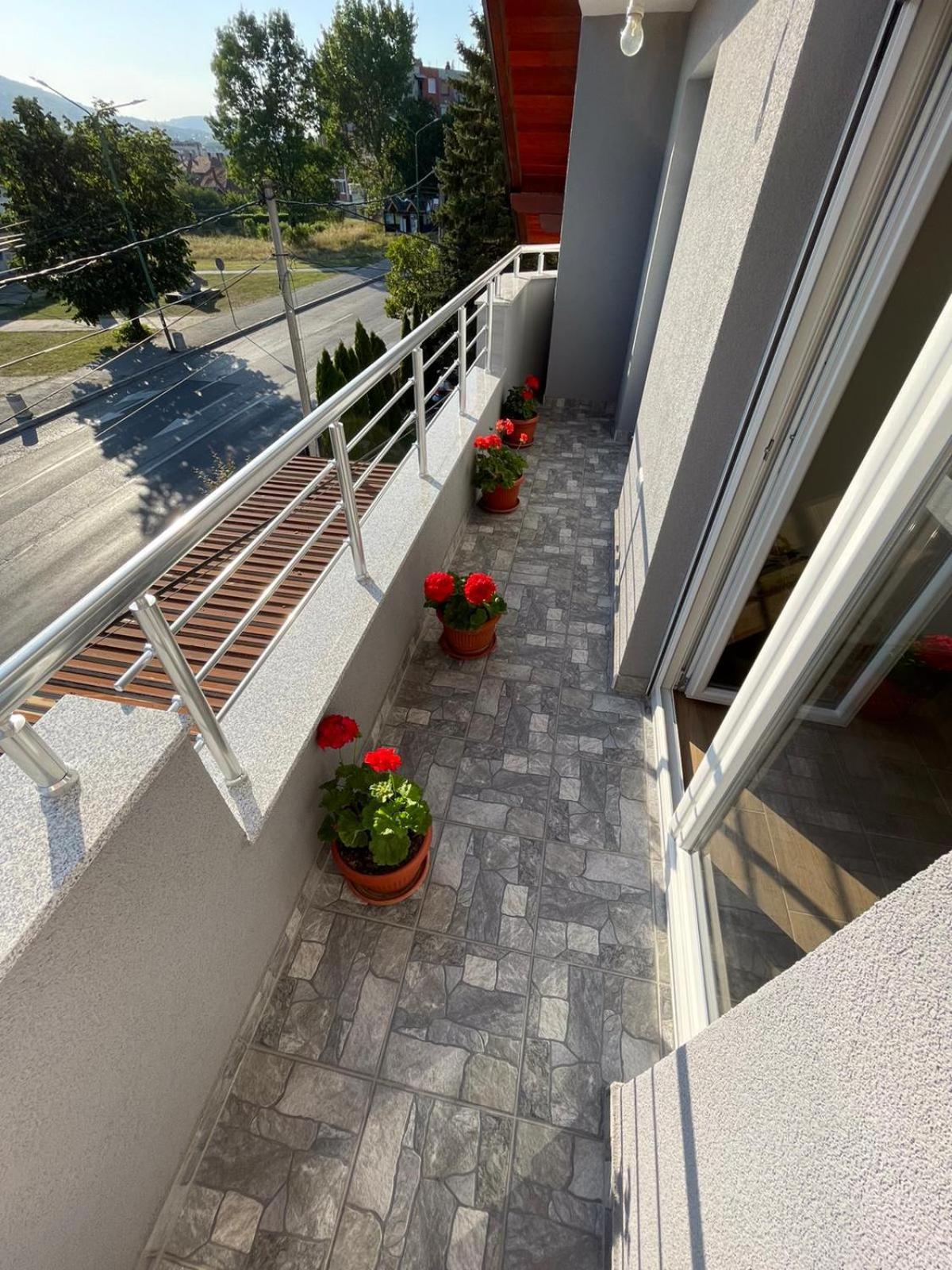 Apartman Ambijent أراندجيلوفاك المظهر الخارجي الصورة